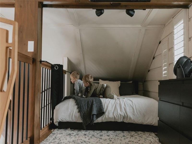 Jeffrey Lake Cabin Lakefront · Bancroft Cottage Rental DI37702