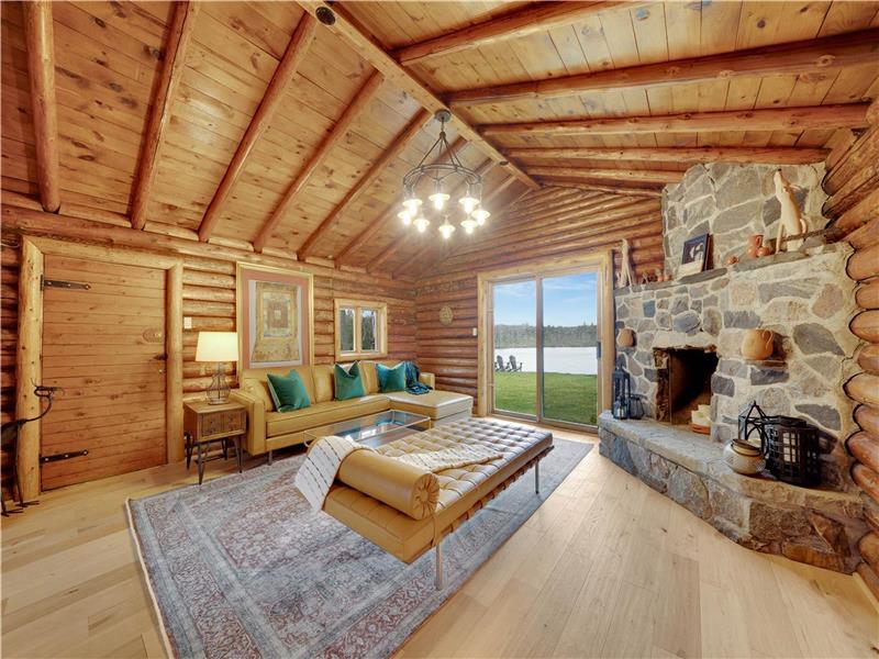 Luxury Cabin On 100+ Acre Buckhorn Cottage Rental DI37748