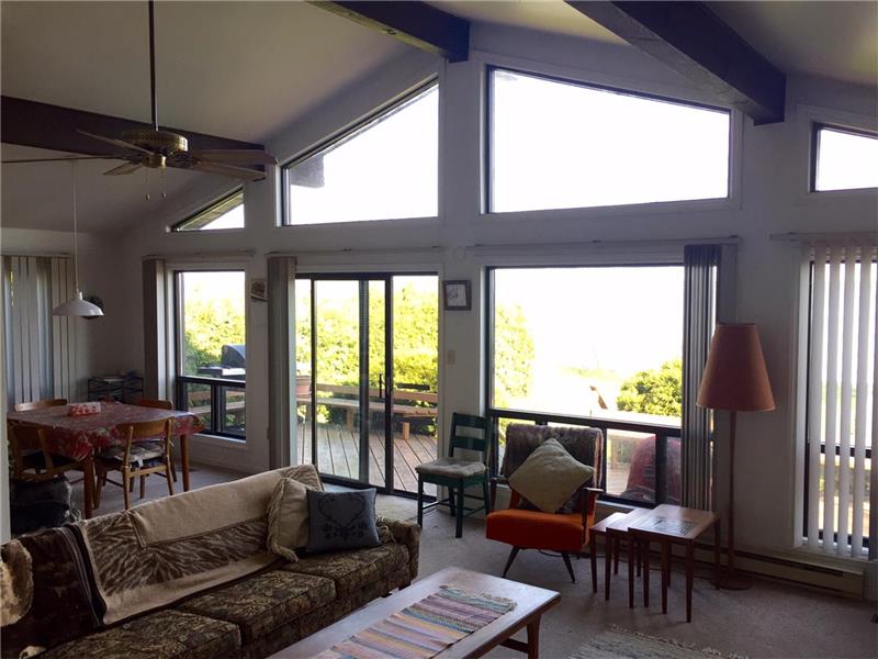 Lake Simcoe Sutton Pefferlaw area Pefferlaw Cottage Rental GL