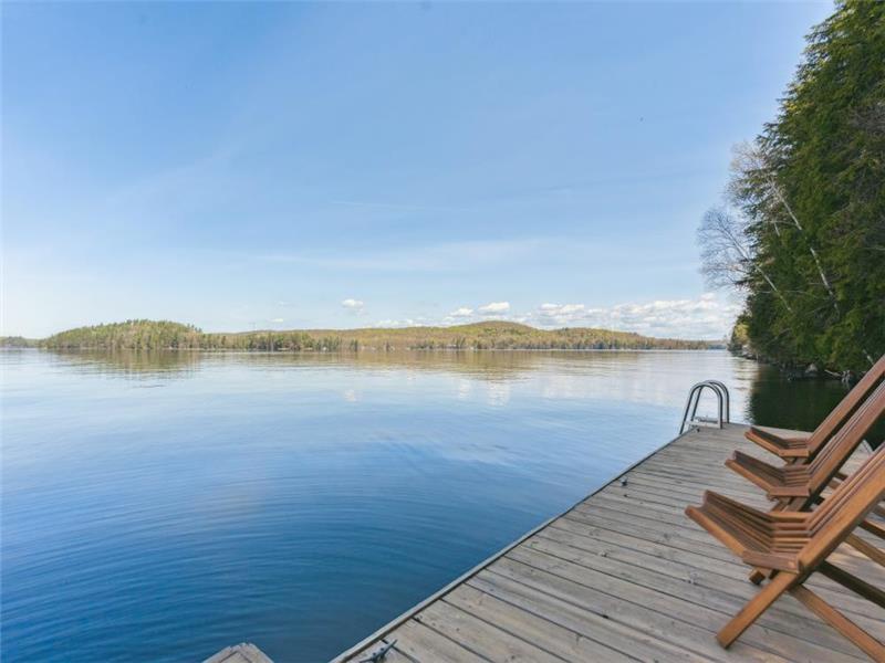 Lily's Lake House - Baysville Cottage Rental | DI-37822