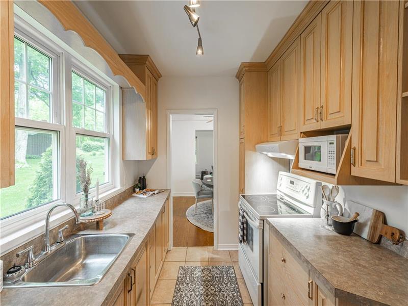 SUNSET LOVERS PARADISE Rideau Ferry Cottage Rental DI37953