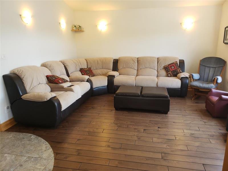 Lakefront Cottage for Rent on Riley Gravenhurst Cottage Rental DI