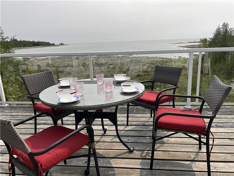 Tobermory Waterfront cottage, fully Tobermory Cottage Rental PL