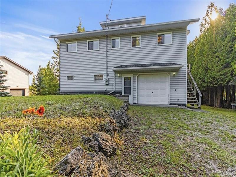 Tobermory Waterfront cottage, fully Tobermory Cottage Rental PL