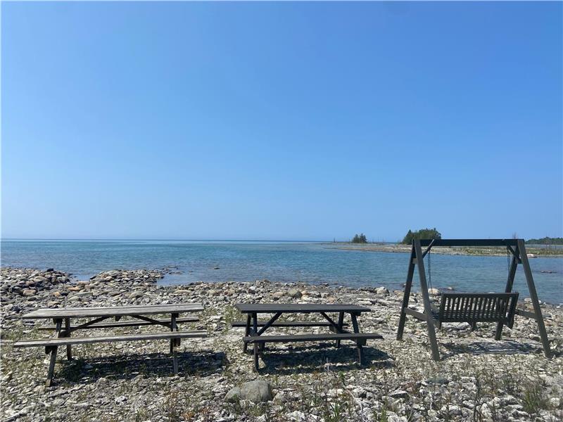 Tobermory Waterfront cottage, fully Tobermory Cottage Rental PL