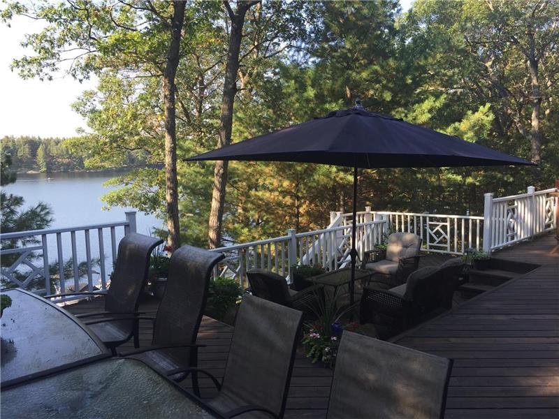 Skootamatta Lake Family Cottage! Cloyne Cottage Rental GL38140