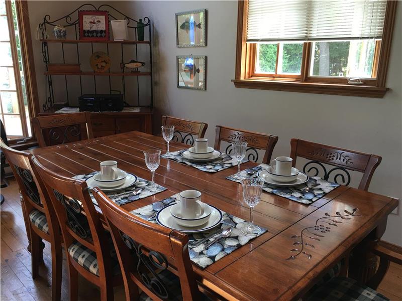 Chalet des Pins Bouchette Cottage Rental PL38167 CottagesInCanada