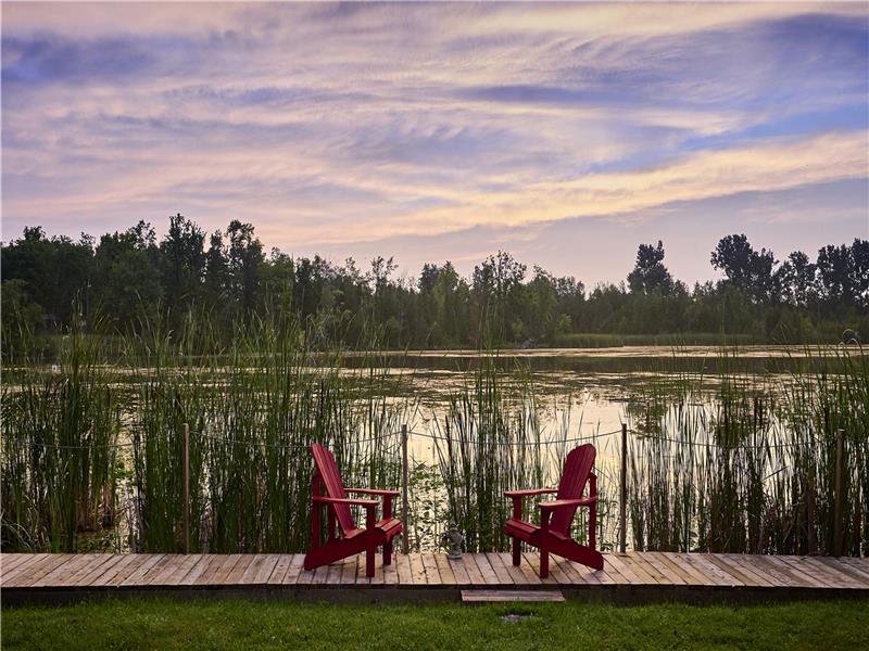 Kawartha 2 & 3 Bedroom Cottages at Lindsay Cottage Rental GL38194