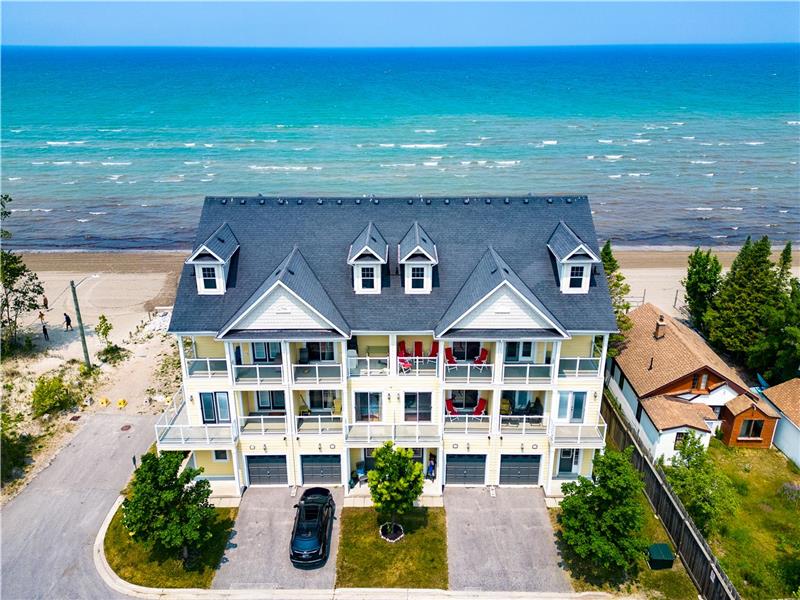 30th Street Beach House 4 Wasaga Beach Cottage Rental GL38307