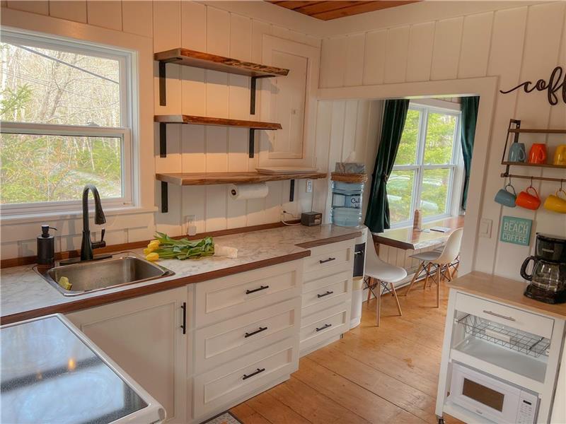 South Shore Green Bay Nova Scotia 3 Bridgewater Cottage Rental PL