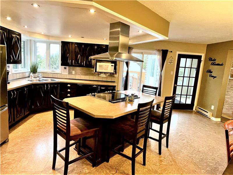 Bliss Cottage Bowman Cottage Rental GL38627 CottagesInCanada