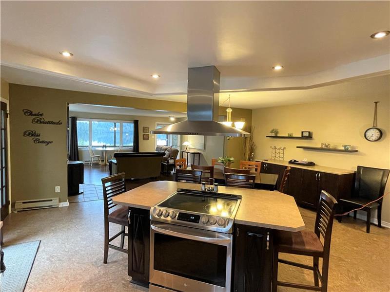 Bliss Cottage Bowman Cottage Rental GL38627 CottagesInCanada