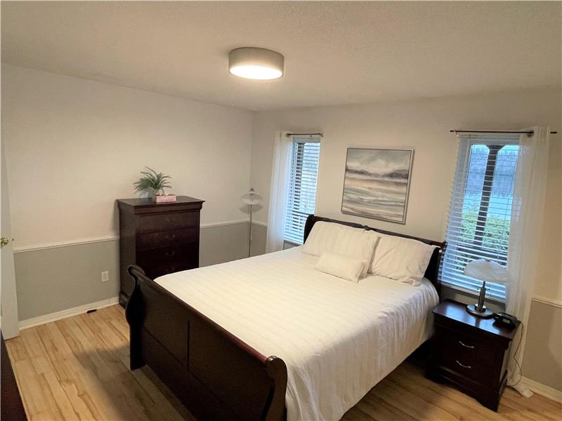 Bliss Cottage Bowman Cottage Rental GL38627 CottagesInCanada