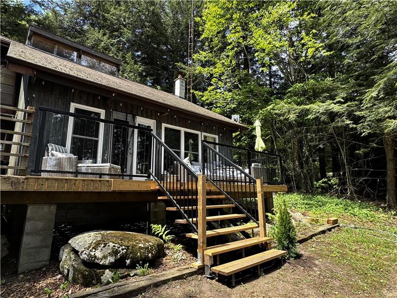 Waterfront Haven Your Private Minden Hills Cottage Rental DI38754