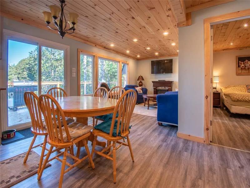 Lucerne Lookout PetFriendly 4BR Bancroft Cottage Rental PL38840