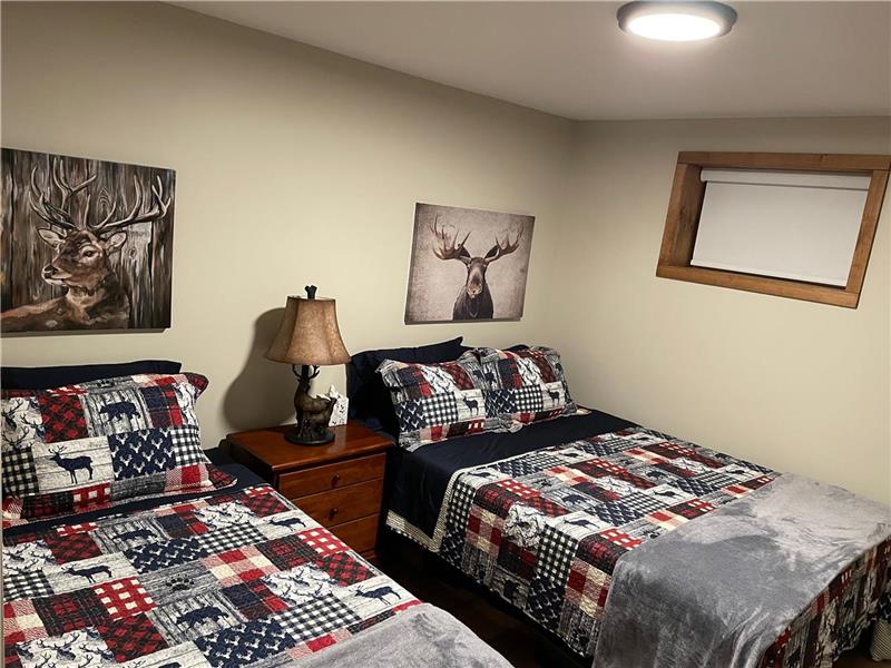 Boomerang Cottage on Ruth Lake near Powassan Cottage Rental DI