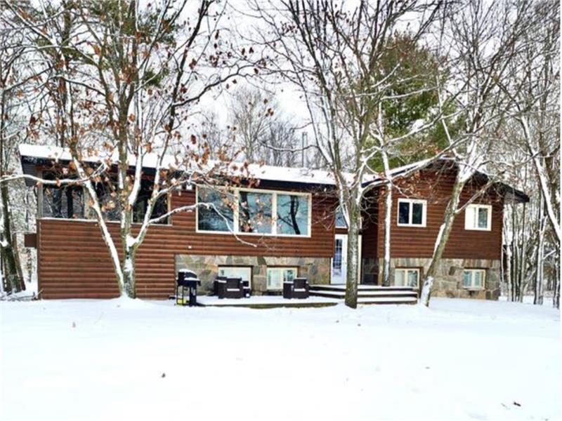 Waterfront 5+1 bdrm House in Parry Sound Cottage Rental DI38993