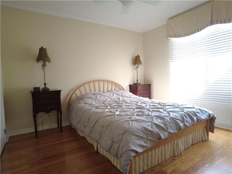 GLOBALSTAY. Waterfront Cottage 4 Brechin Cottage Rental DI39002