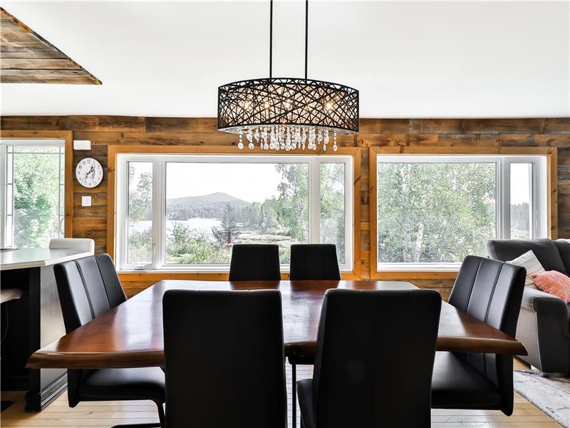 WATERFRONT COTTAGE For sale! StDonat Cottage for Sale FS39062