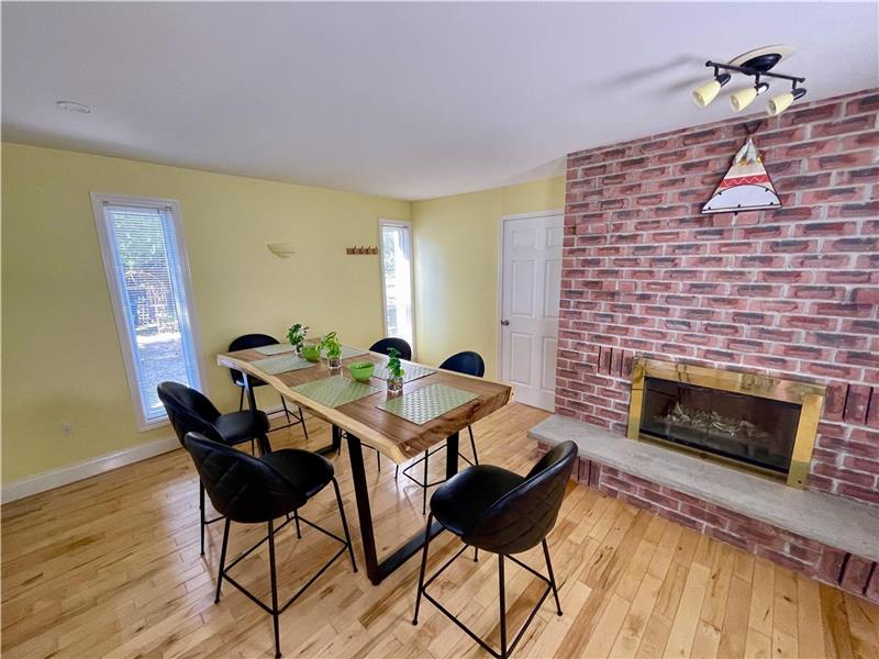 Waterfront 3bedroom House in Bobcaygeon Cottage Rental DI39084