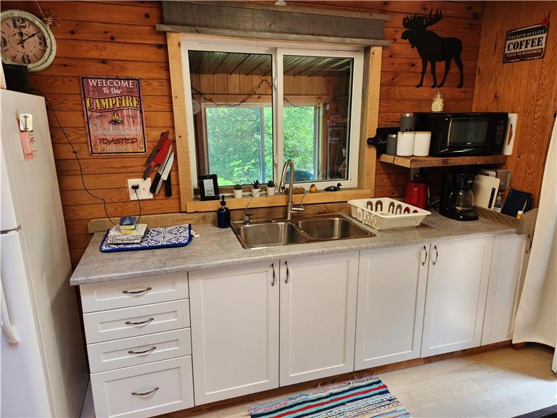 Northern Ontario Tilden Lake Marten River Cottage Rental DI39102