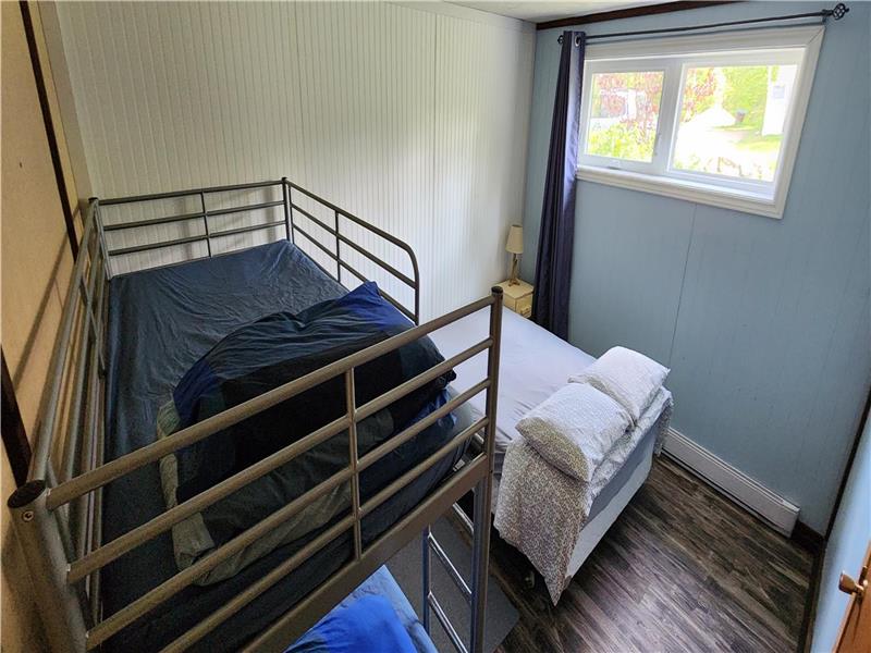 Serendipity Oaks Cottage Powassan Cottage Rental DI39108