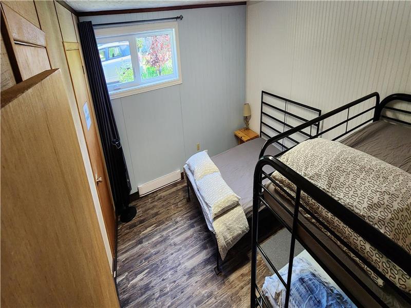 Serendipity Oaks Cottage Powassan Cottage Rental DI39108