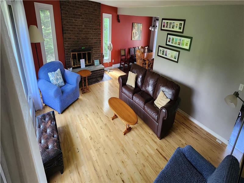 Serendipity Oaks Cottage Powassan Cottage Rental DI39108