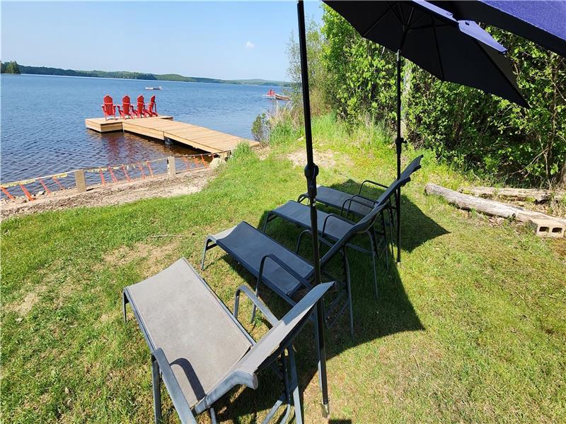 Serendipity Oaks Cottage Powassan Cottage Rental DI39108