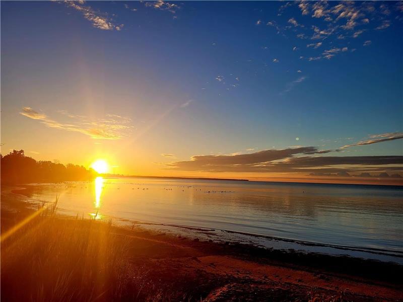 Trailer for sale on large lot by Dunnville Cottage for Sale FS