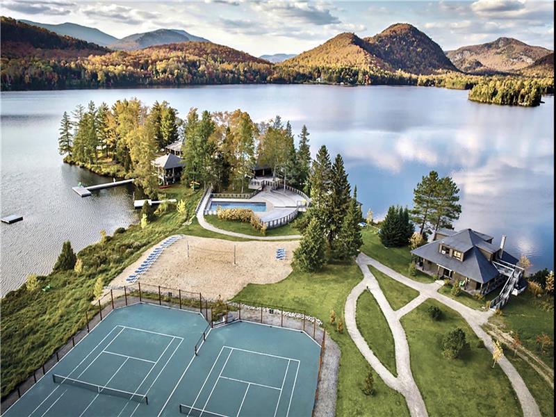 FrenchScandi ski chalet private LacSuperieur Cottage Rental GL