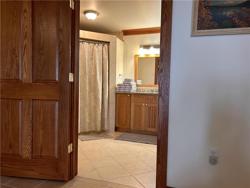 Algoma Lake House Thessalon Cottage Rental GL39357 CottagesInCanada