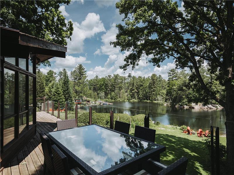 Cozy Sunfilled Cottage w/ Starlink Lakefield Cottage Rental PL