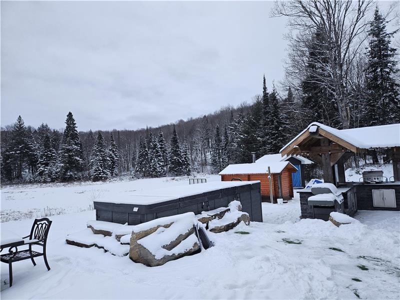 The Cabin Eagle Lake Cottage Rental GL39668 CottagesInCanada