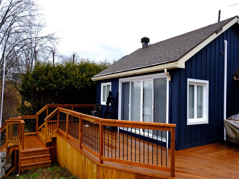 Gable Cottage Rideau Ferry, ON Rideau Ferry Cottage Rental DI39878