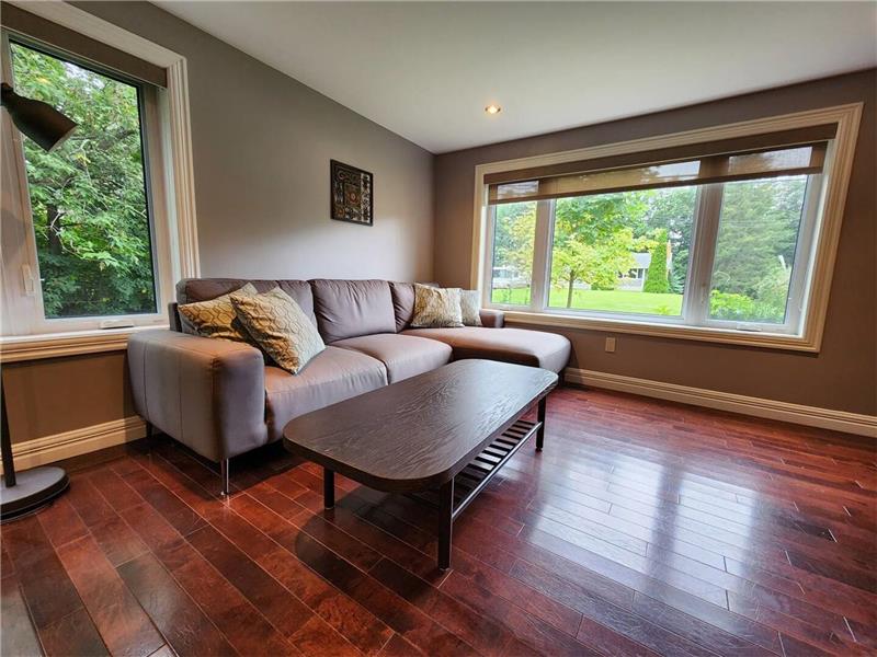 Stylish 2Bedroom Home in Shediac Shediac Cottage Rental DI39955