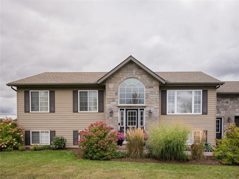 Comfy County Family Getaway Ameliasburg Cottage Rental DI40094