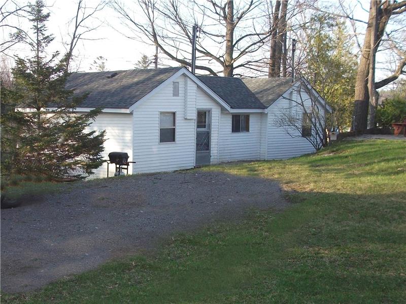 Cottage for rent on Pigeon Lake Bobcaygeon Cottage Rental PL40246