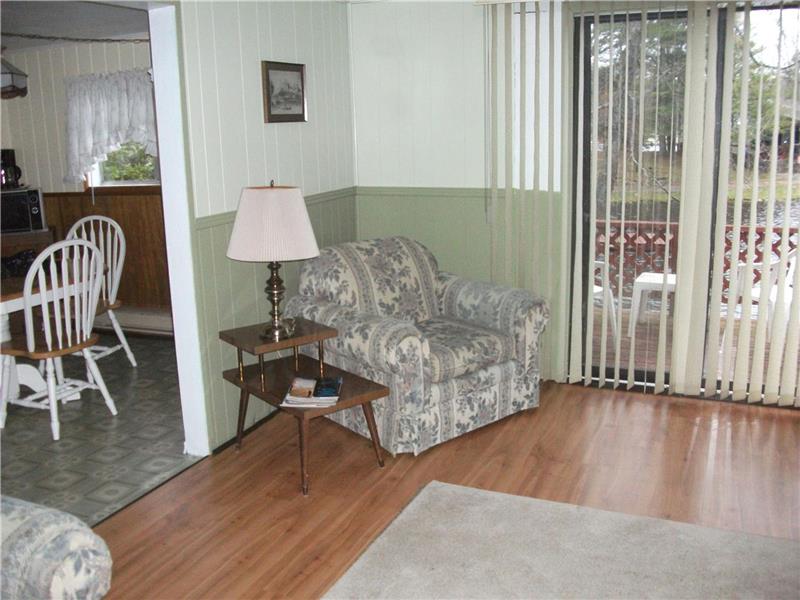 Cottage for rent on Pigeon Lake Bobcaygeon Cottage Rental PL40246