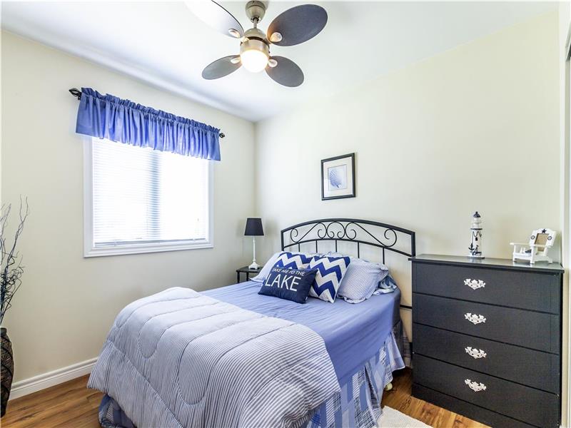 Kosecki Klubhouse charming beach Port Burwell Cottage Rental GL