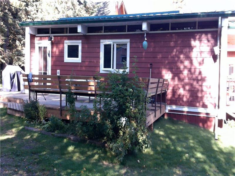 Cherrybank Cottage, Summer Village Seba Beach Cottage Rental DI