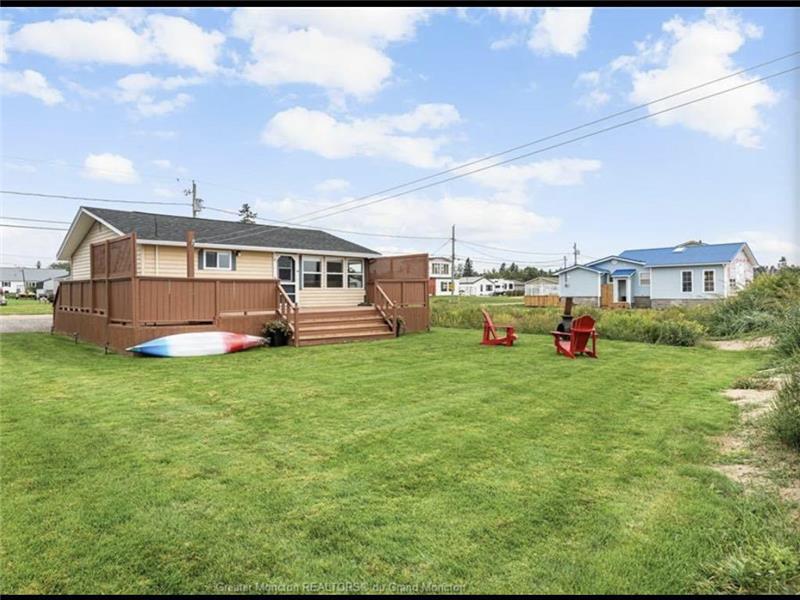 Beach Front Cozy Cottage GrandBarachois Cottage Rental DI40364