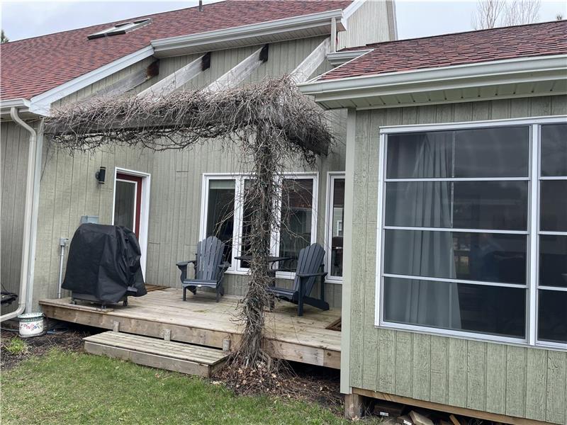 Luxury Beach House Shediac Cottage Rental DI40571 CottagesInCanada