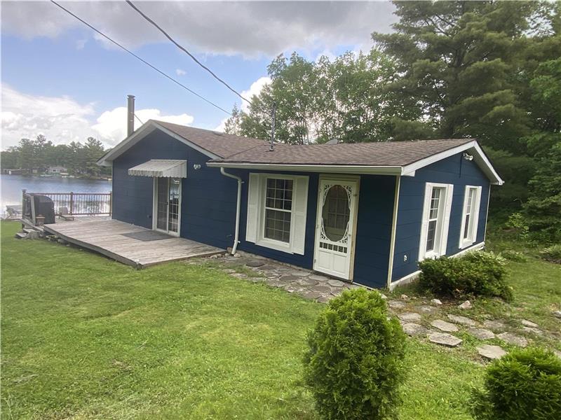 Emily's Cottage West Twin Lake Havelock Cottage Rental PL40711