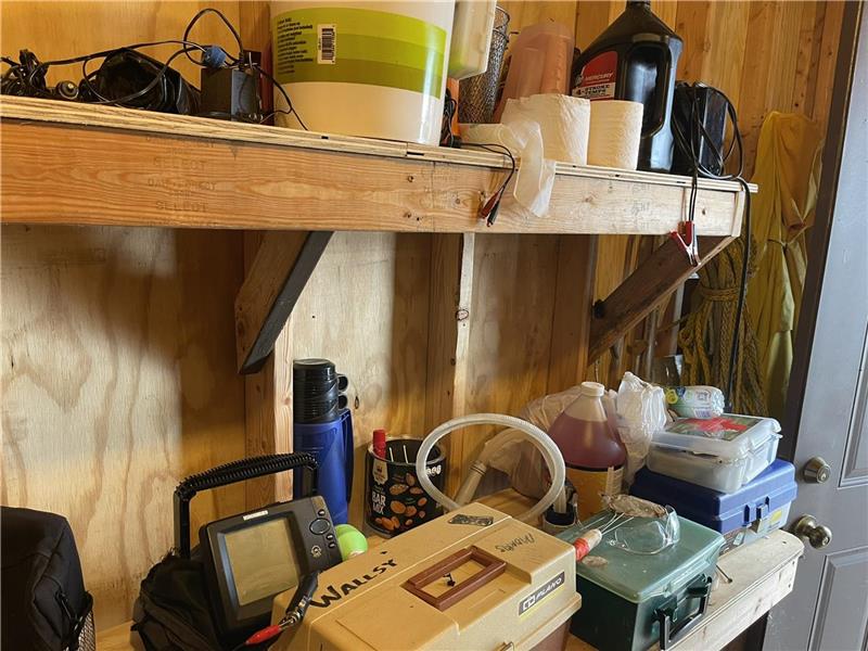 Fishing Camp For Sale Located On Pickle Lake Cottage for Sale FS