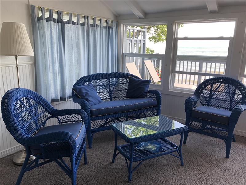 19th Hole. Cozy Cottage on Sandy Dunnville Cottage Rental PL9571