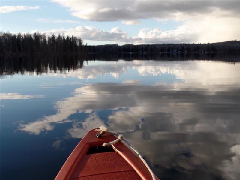 Amiscape Woods Lakeside Lodge Edmonton Cottage Rental PL9649