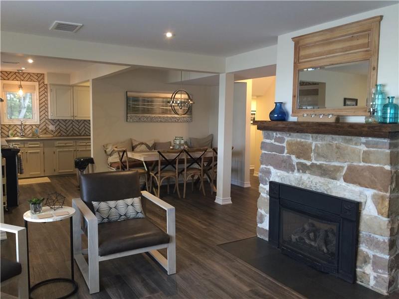 Thornbury Bayshore The Blue Mountains Cottage Rental GL9737