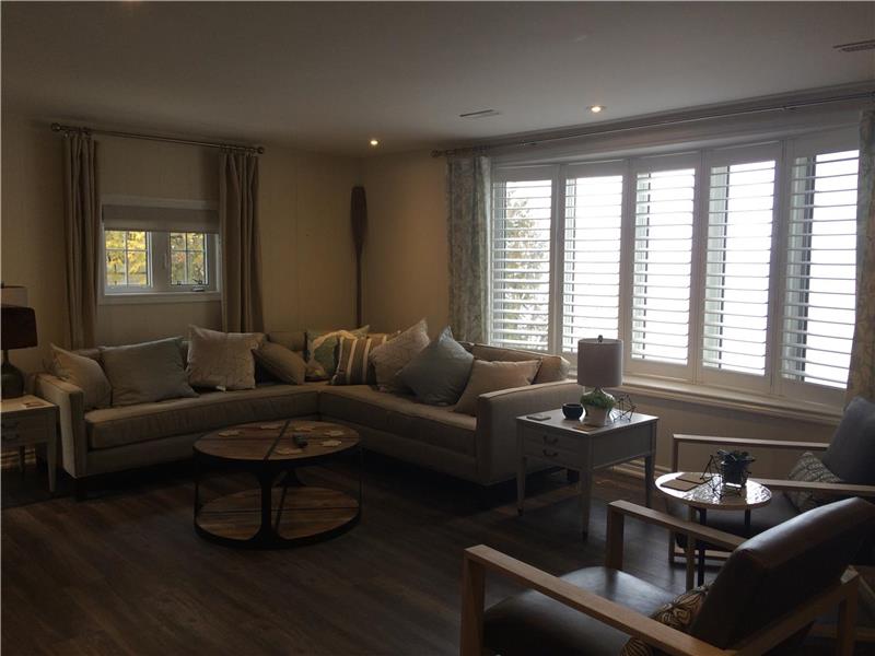 Thornbury Bayshore The Blue Mountains Cottage Rental GL9737