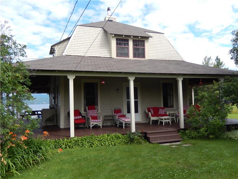 Birch Cove Cottage Campbellton Cottage Rental GL9840